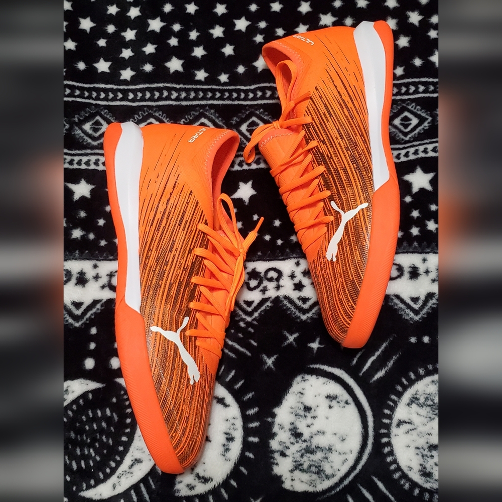 Puma Men's Orange Indoor Soccer Shoes